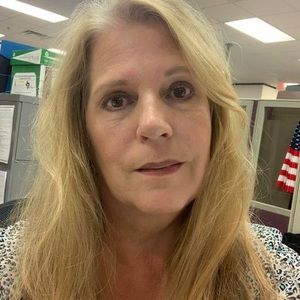 Meet your Posher, Dianna